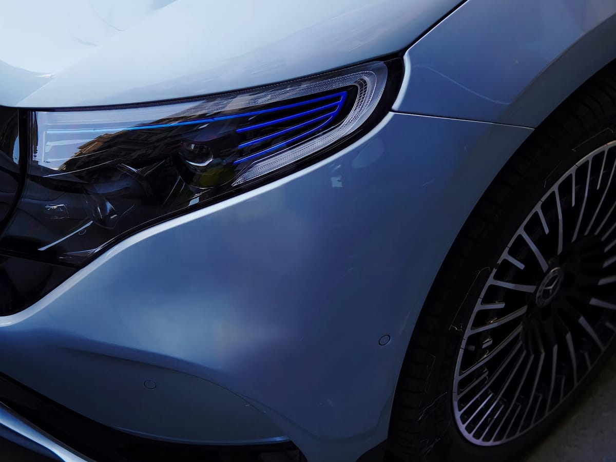 Mercedes-Benz EQC:n akuston korjaukset, hinnat ja käyttäjäkokemukset – faktoihin perustuva katsaus