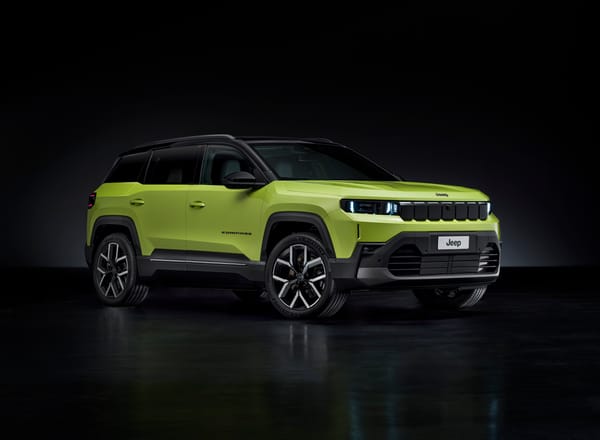 Jeep Compass 2025 vs. Opel Grandland 2025 – Stellantis-kaksoset eri sieluilla