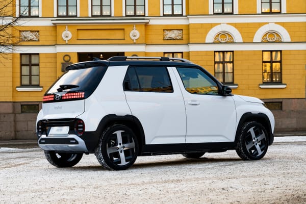 Edullinen täyssähköpakettiauto pienyrittäjille: Hyundai INSTER nyt saatavilla pakettiautovarusteluna