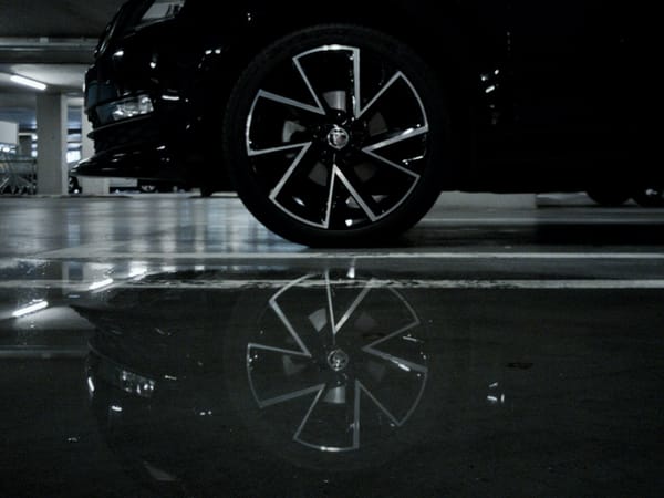 Vertailu: Järki vs. Status – Skoda Octavia vs. Mercedes C-sarja käytettynä