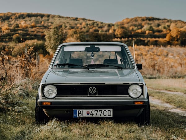 Vuoden 2025 myydyimmät vaihtoautot paljastettu – Golf pitää yhä kruununsa, mutta sähköautot tekevät tuloaan